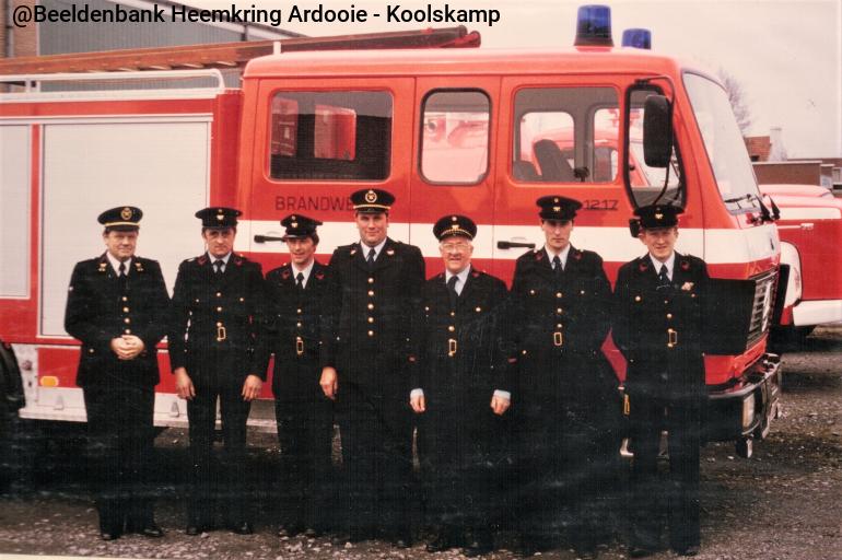 12AC083