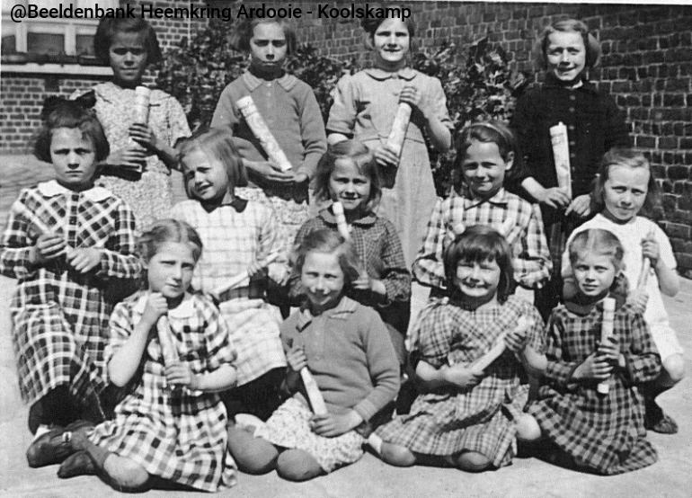 meisjesschool-cecile%20crombez.jpg KK074