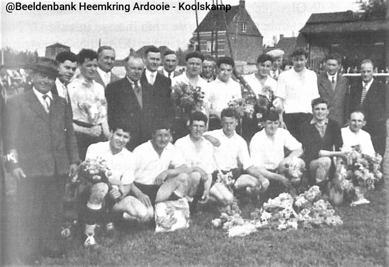 11-11mei1958.jpg 1KC016