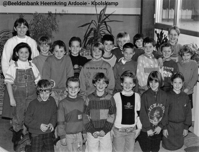 1988-1989-3de%20leerjaar.jpg AK343