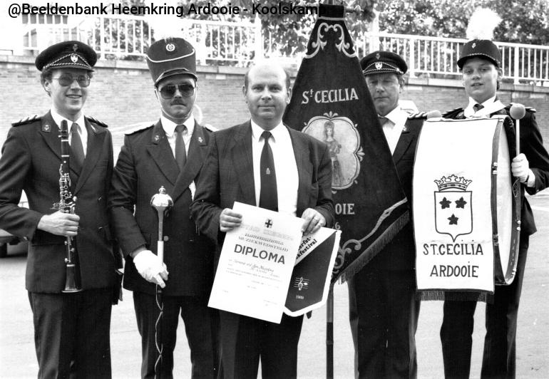 AG546-winnaar%20herfstmuziekfestival%20izegem-1989.jpg AG546