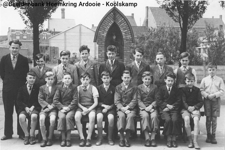 AK207-1948-1949-7de-8ste%20leerjaar.jpg AK207