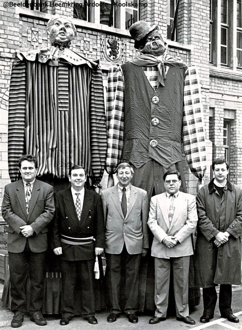 reuzen-sint-maartensstoet-1994%20-%20kopie.jpg AG1021